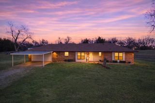 895 Quail Creek Drive, Blanchard, OK 73010