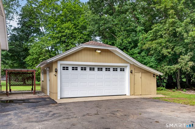 9 Tolland Stage Road, Tolland, CT 06084