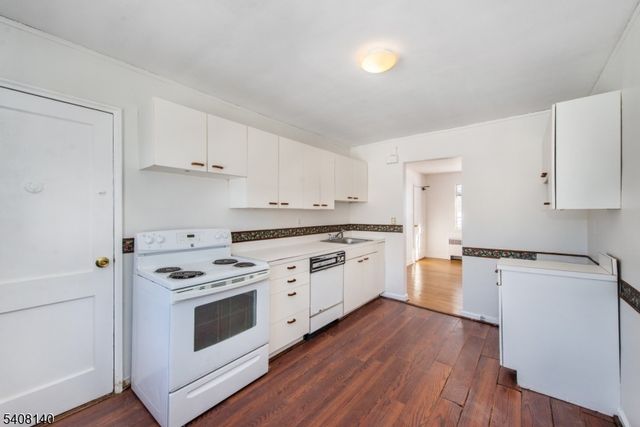 77 Troy Dr 77B, Springfield Twp., NJ 07081