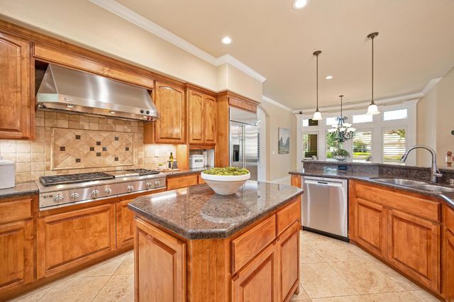 9097 Sunset Ave, Fair Oaks, CA 95628