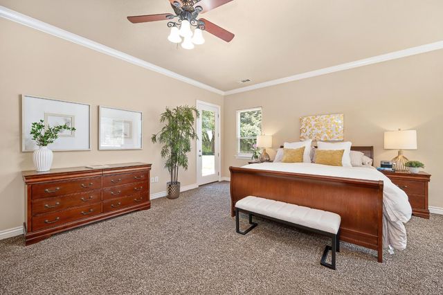 9097 Sunset Ave, Fair Oaks, CA 95628