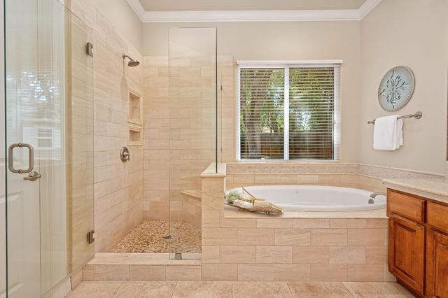 9097 Sunset Ave, Fair Oaks, CA 95628