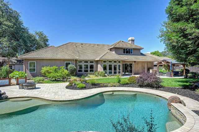 9097 Sunset Ave, Fair Oaks, CA 95628