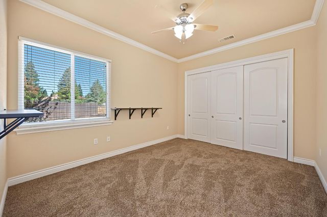 9097 Sunset Ave, Fair Oaks, CA 95628