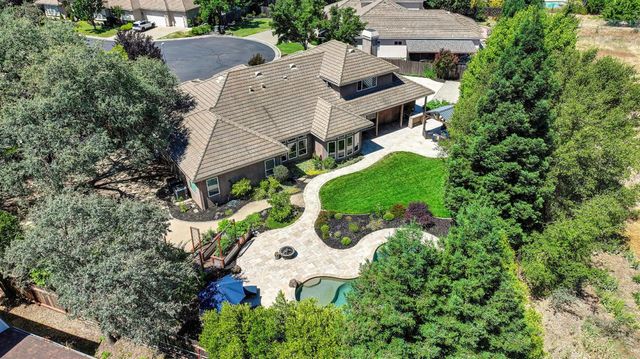 9097 Sunset Ave, Fair Oaks, CA 95628