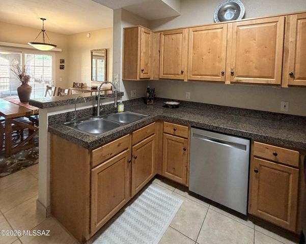 1500 E Pusch Wilderness Dr Unit 5204, Tucson, AZ 85737