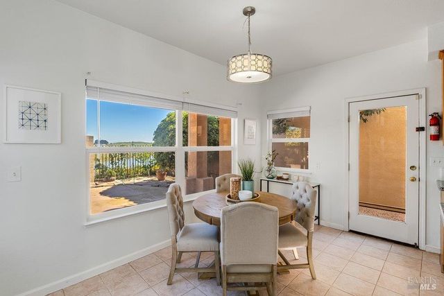 154 Camino Del Sol Ct, Vallejo, CA 94591