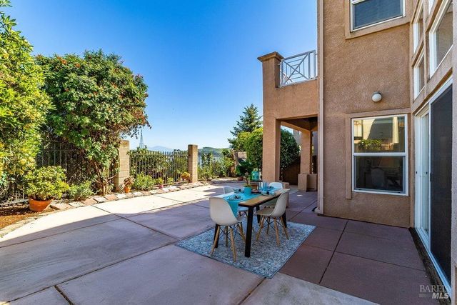 154 Camino Del Sol Ct, Vallejo, CA 94591