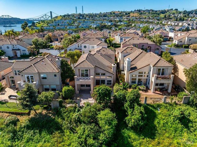 154 Camino Del Sol Ct, Vallejo, CA 94591