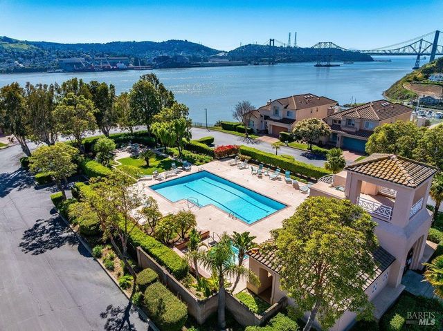 154 Camino Del Sol Ct, Vallejo, CA 94591