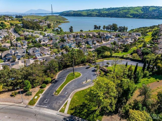 154 Camino Del Sol Ct, Vallejo, CA 94591