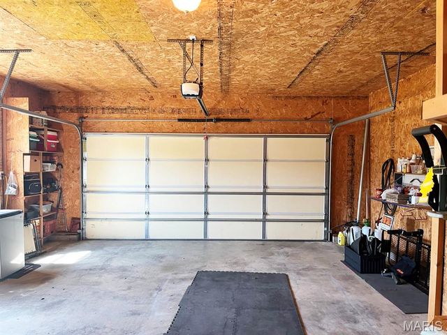 12048 Hidden Meadow Lane, Dexter, MO 63841