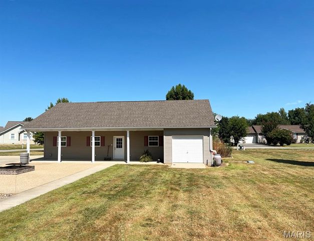 12048 Hidden Meadow Lane, Dexter, MO 63841