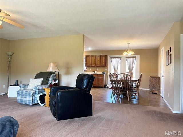 12048 Hidden Meadow Lane, Dexter, MO 63841