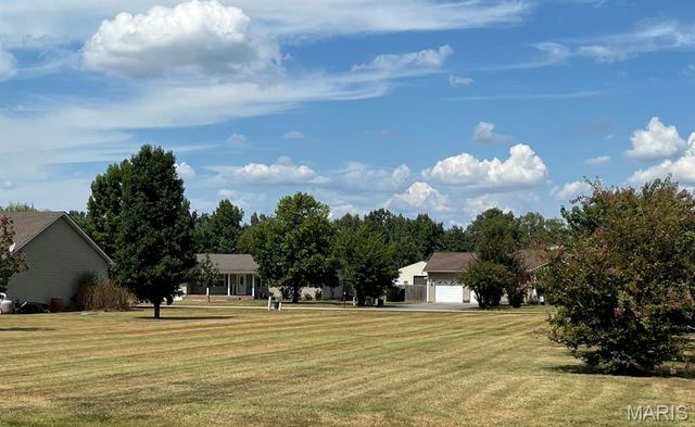 12048 Hidden Meadow Lane, Dexter, MO 63841