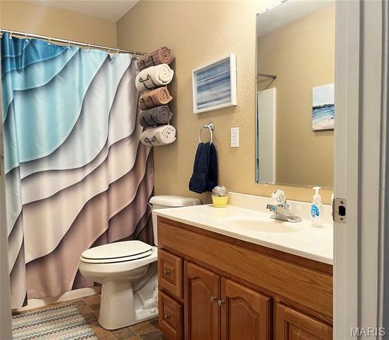 12048 Hidden Meadow Lane, Dexter, MO 63841