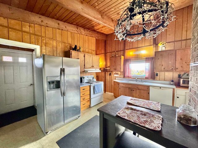 523 Brock Hill Road, Newbury, VT 05051