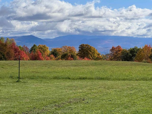 523 Brock Hill Road, Newbury, VT 05051