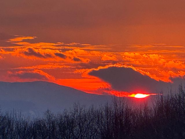 523 Brock Hill Road, Newbury, VT 05051