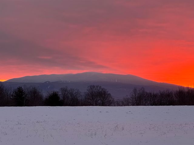 523 Brock Hill Road, Newbury, VT 05051