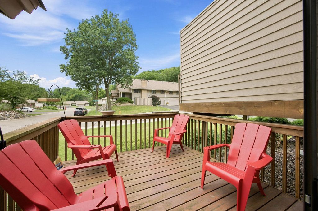 10965 53rd Avenue N, Plymouth, MN 55442 — photo 5