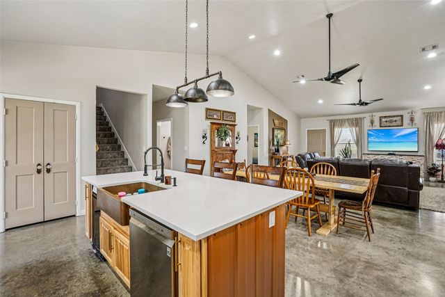 1491 Ep Dawson Road, Maypearl, TX 76064