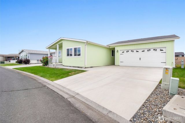 1701 E Burr Avenue #36, Moses Lake, WA 98837