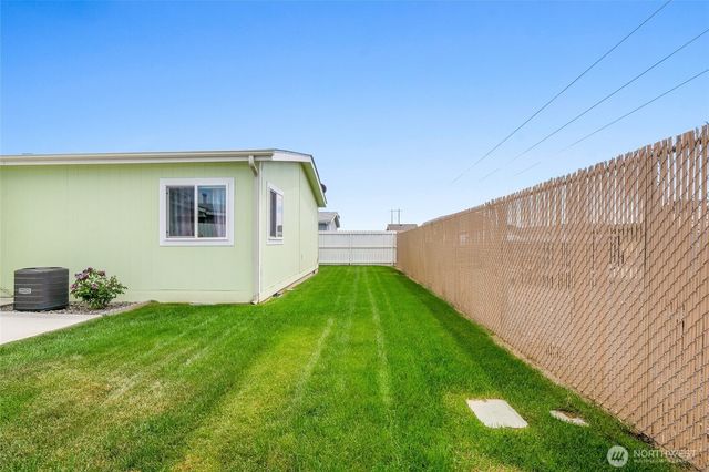 1701 E Burr Avenue #36, Moses Lake, WA 98837