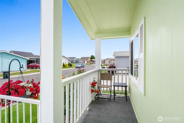 1701 E Burr Avenue #36, Moses Lake, WA 98837