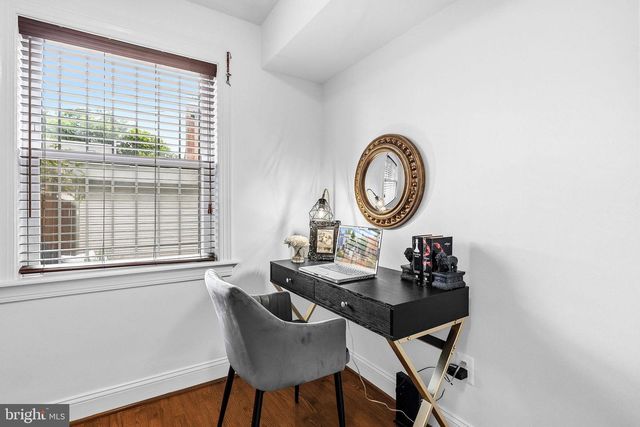 1738 GALES ST NE, Washington, DC 20002