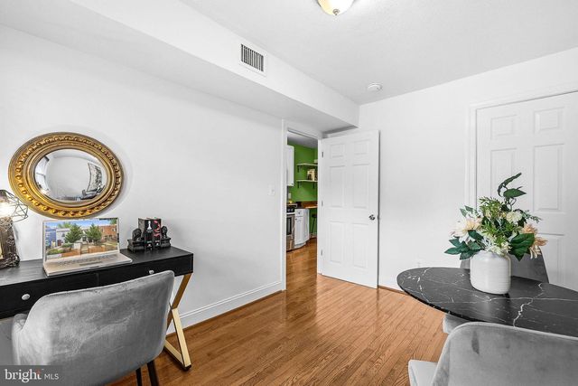 1738 GALES ST NE, Washington, DC 20002