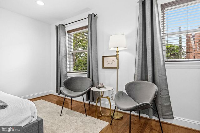 1738 GALES ST NE, Washington, DC 20002