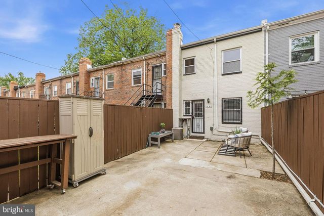 1738 GALES ST NE, Washington, DC 20002