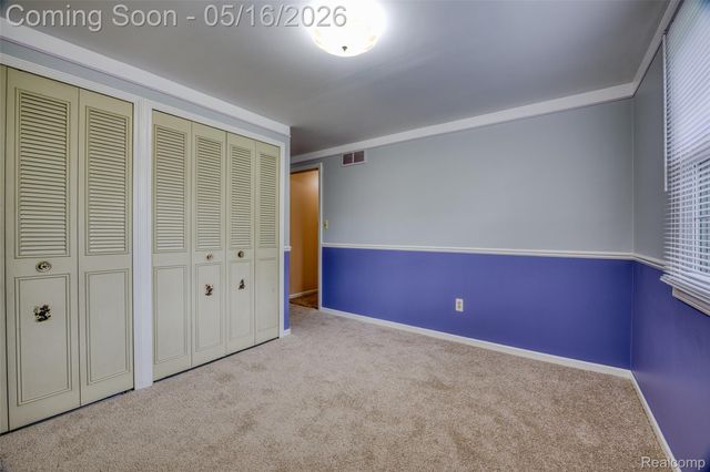 6295 Vernmoor Drive, Troy, MI 48098