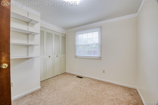 6295 Vernmoor Drive, Troy, MI 48098