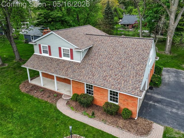 6295 Vernmoor Drive, Troy, MI 48098