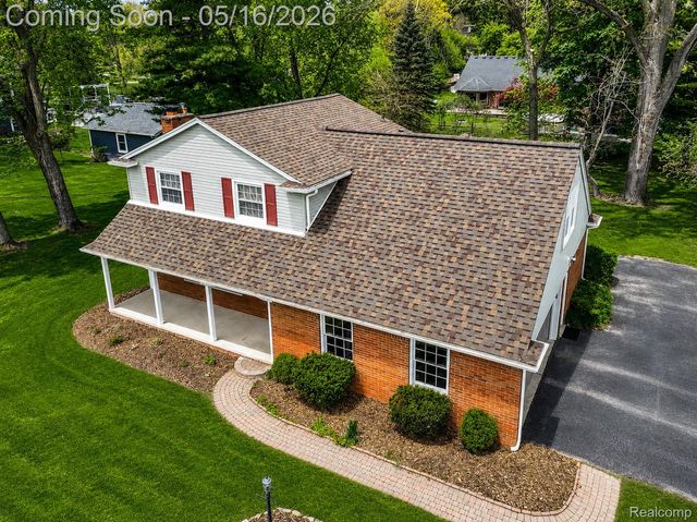 6295 Vernmoor Drive, Troy, MI 48098