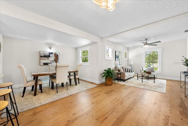 820 W WOODLAWN AVENUE, Tampa, FL 33603