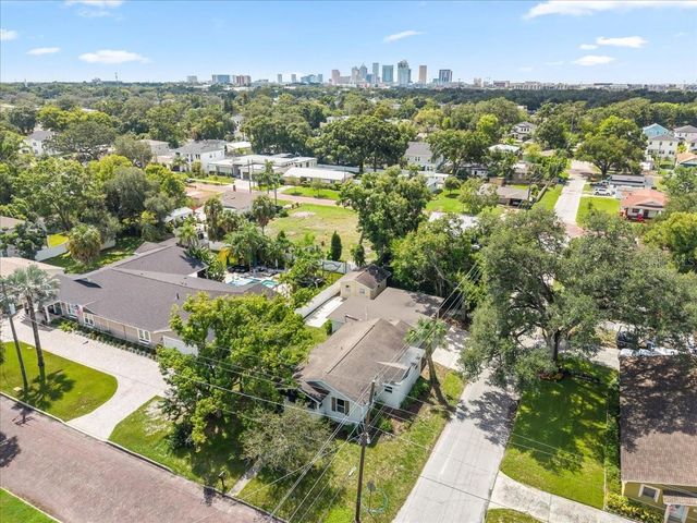 820 W WOODLAWN AVENUE, Tampa, FL 33603