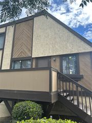11300 Foothill Boulevard 19, Sylmar, CA 91342