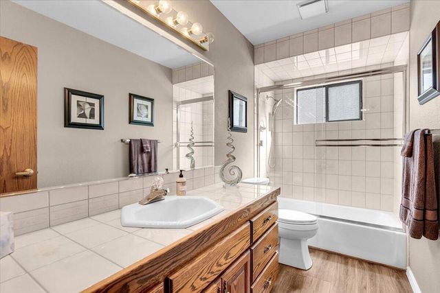 2860 Panorama Drive, Redding, CA 96003