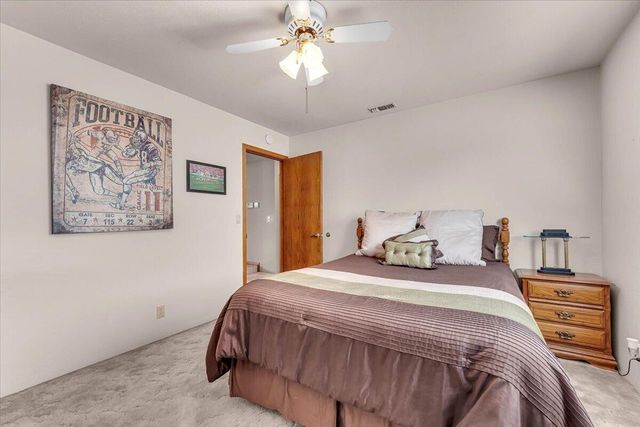 2860 Panorama Drive, Redding, CA 96003