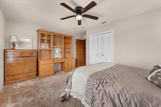 2860 Panorama Drive, Redding, CA 96003