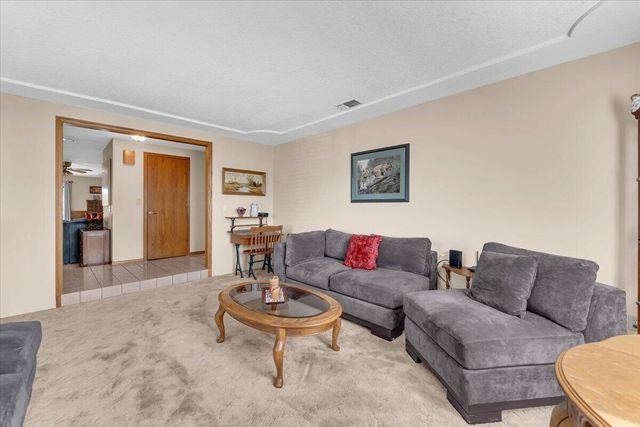 2860 Panorama Drive, Redding, CA 96003