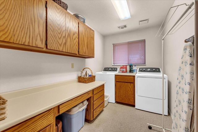 2860 Panorama Drive, Redding, CA 96003