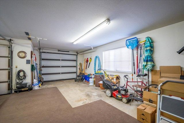 2860 Panorama Drive, Redding, CA 96003