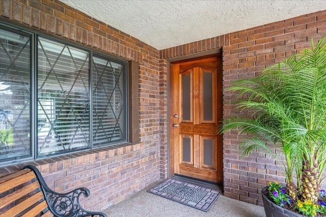 2860 Panorama Drive, Redding, CA 96003