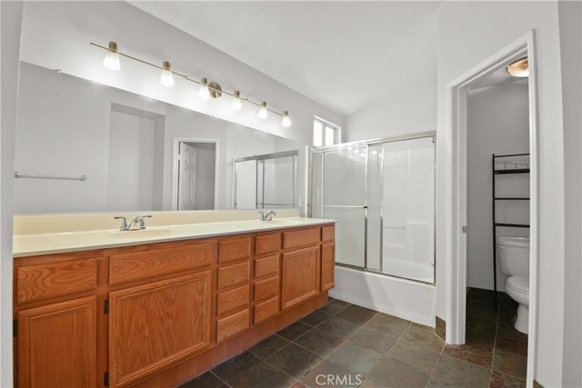1253 Taft Lane, Corona, CA 92881