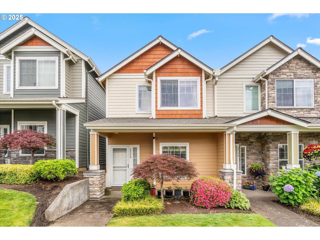 2590 Nw 2ND Ter, Gresham, OR 97030