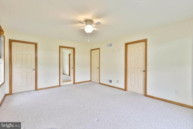 11230 THORNWOOD ROAD RD, Shippensburg, PA 17257